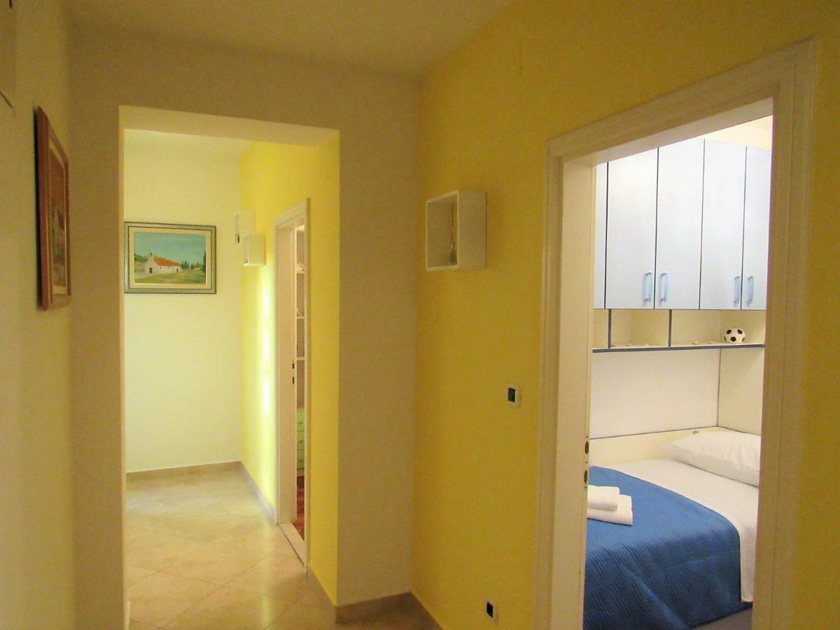 Cozy apartment Lenny Split Extérieur photo
